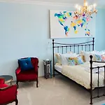 Suite Apartment Apartment *