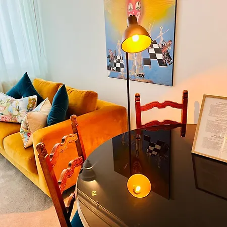 Suite Apartment